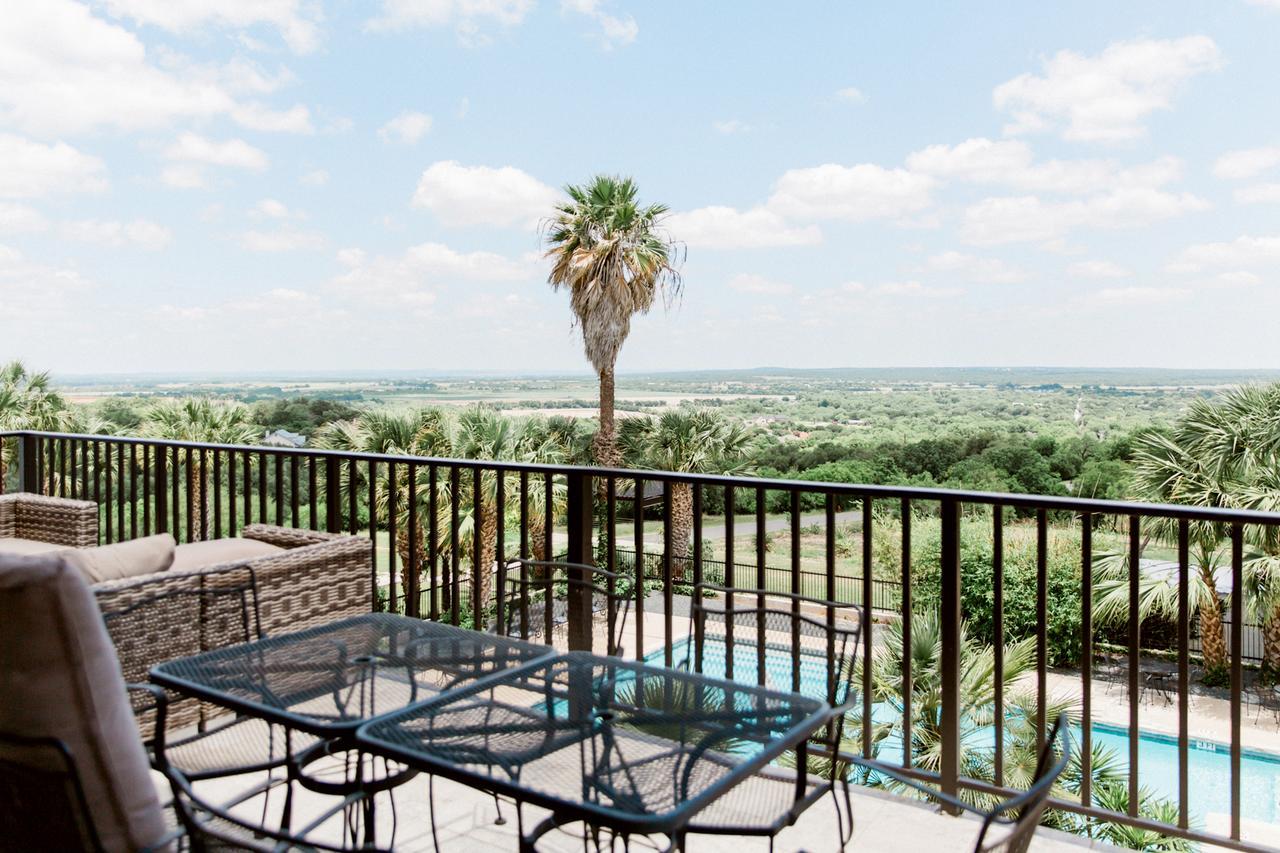 Hillside Boutique Hotel Castroville Екстер'єр фото