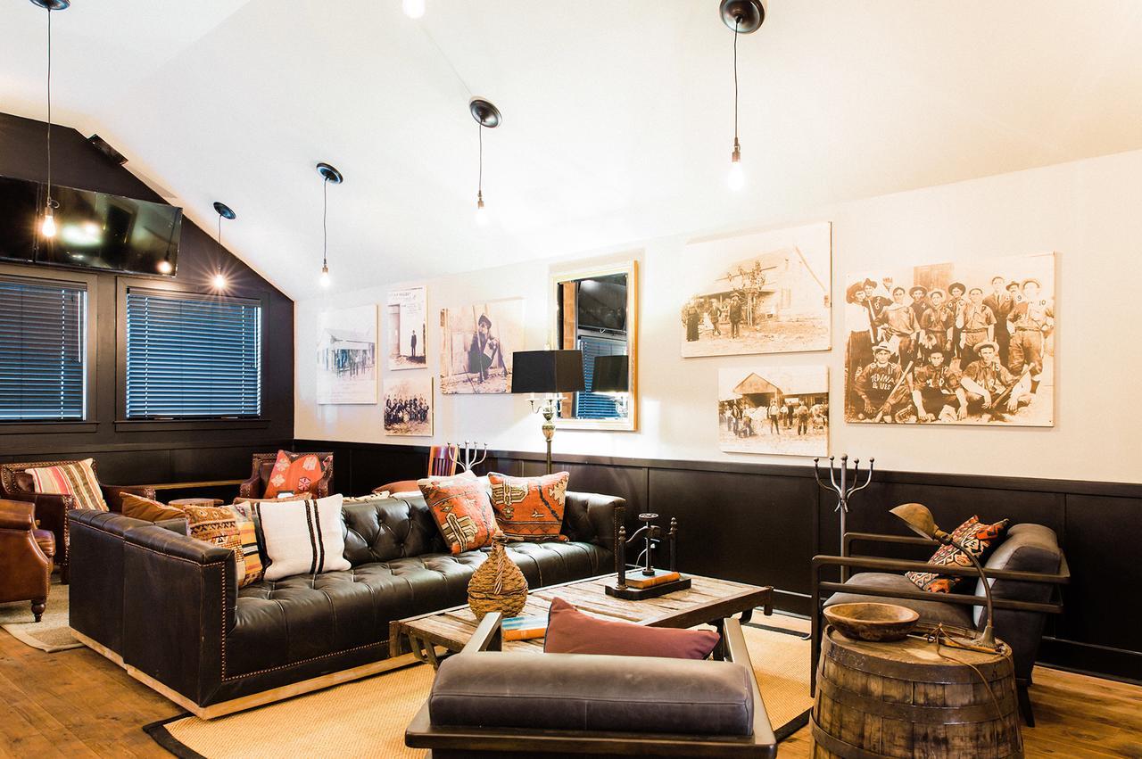 Hillside Boutique Hotel Castroville Екстер'єр фото