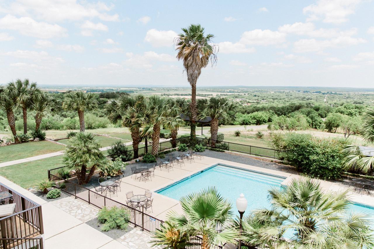 Hillside Boutique Hotel Castroville Екстер'єр фото